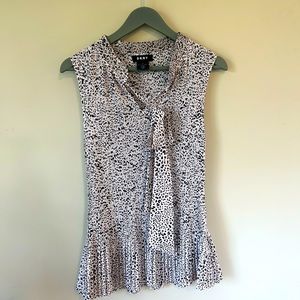 DKNY NWOT Blouse Size L